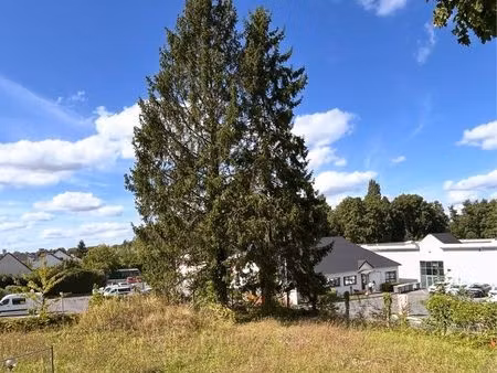 luzarches – terrain constructible de 364 m² – permis de construire obtenu – gare à pied