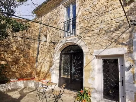 maison de village avec cour - nimes