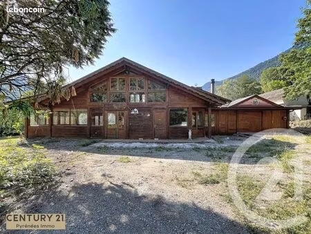 chalet 9 pièces 303 m²