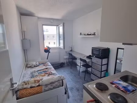 studio meublé av de l’alouette 13m2