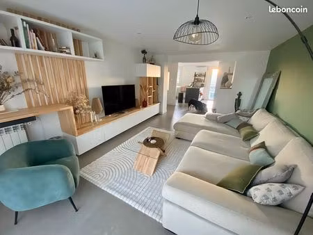 a vendre entre particuliers - ◊ castelnau-le-lez – centre historique – appart t4 - 80m2 – 