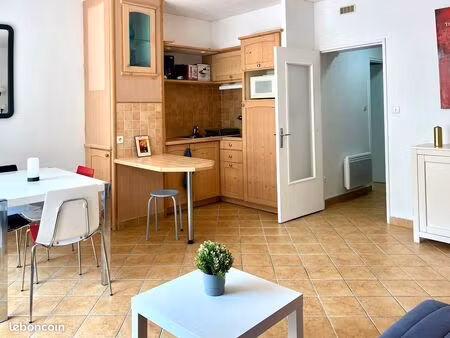 studio cabine au centre ville- bail etudiant ou mobilité