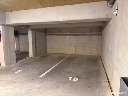 vends place de parking