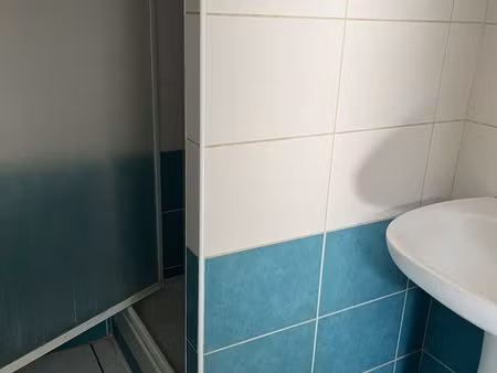 appartement semi meublé