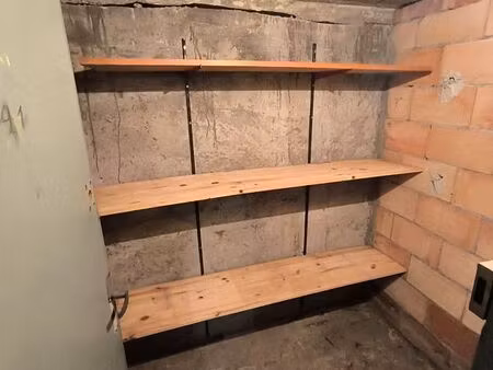 cave de stockage