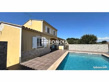 rochefort du gard-villa recente sur 1500m2 de terrain avec piscine