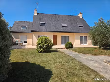 maison 10 pièces 219 m²