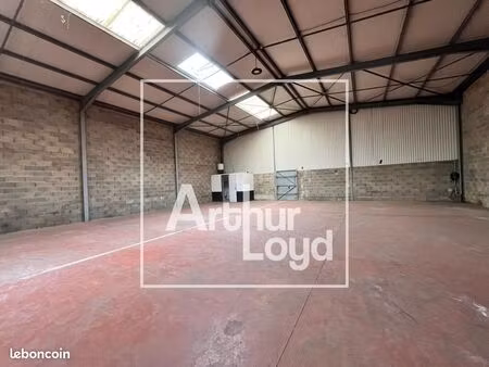 local d'activité 380 m²