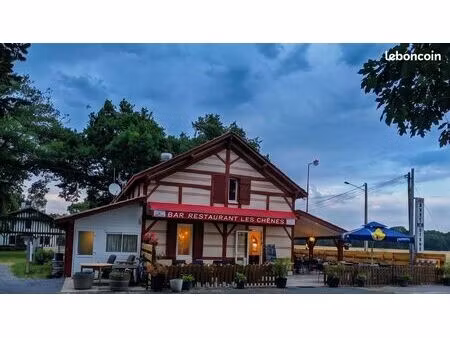 vente fonds de commerce restaurant avec licence iv et appartement de fonction - 5 min des 