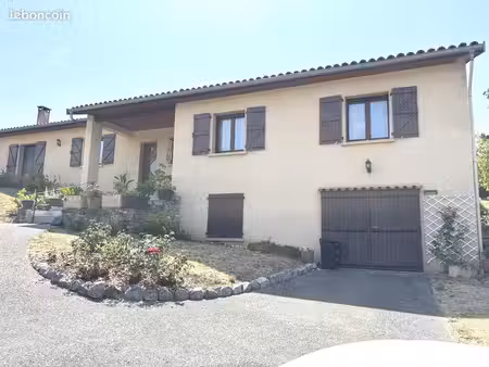 villa 7 pièces 177 m²