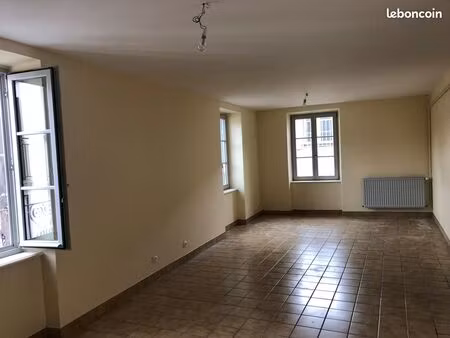 appartement f4 centre ville brioude