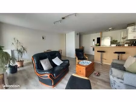 appartement t4 duplex de 79 m² – 3 chambres – garage fermé – ascenseur – la morinais  sain