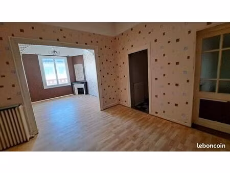 immeuble 235 m² coutras