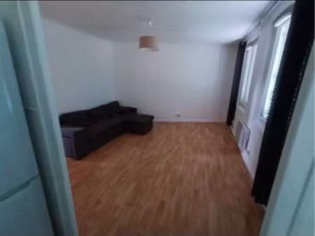 appartement t2 à louer – roussillon (38150)
