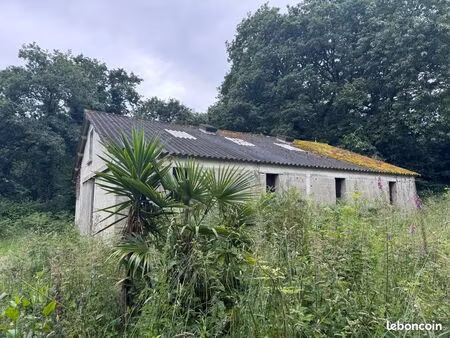 local 65227 m² hôpital-camfrout