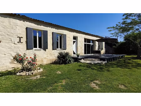 maison familiale de charme en pierre + t2 indépendant terr