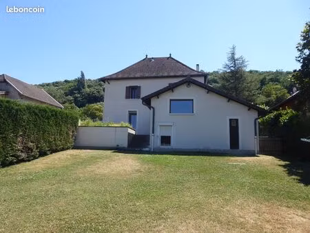 maison 4 pièces 104 m²