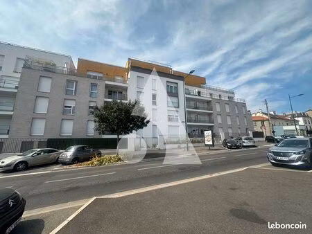 appartement 3 pièces 60 m²