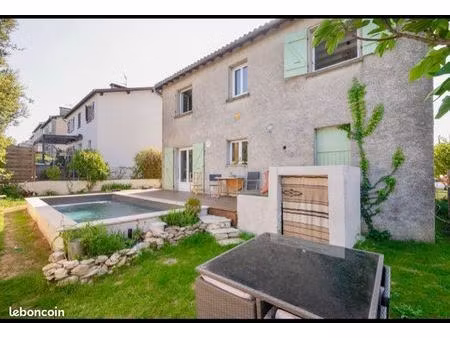 maison t5 escalquens avec piscine