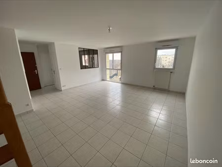 appartement duplex t4 - 82m² - rennes saint jacques
