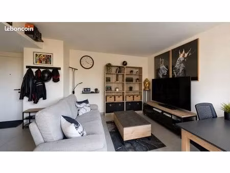 appartement 2 pièces 44 m²