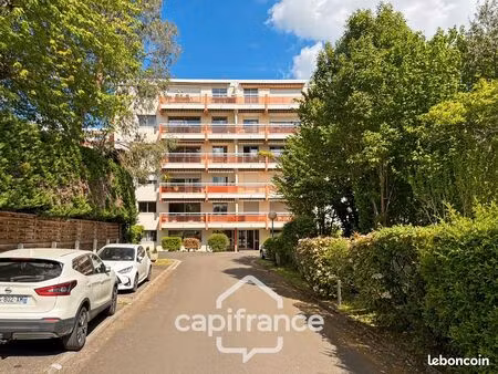appartement 3 pièces 69 m²