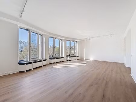 duplex à louer avec terrasse et 3 chambres   bruxelles (vbe50222)
