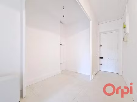 location appartement 1 pièce 24.67 m² à lyon 3ème (69003)  590 €