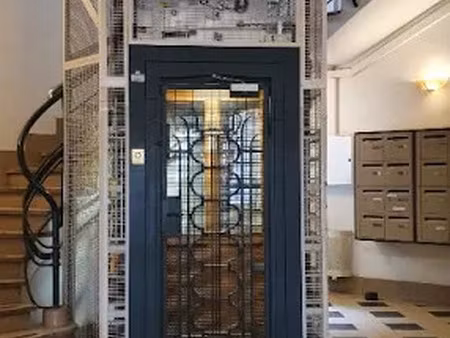 location meublée appartement 3 pièces 100 m² à montpellier (34000)  1 216 €