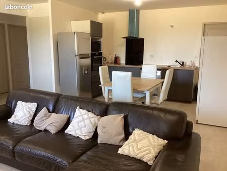 appartement t2 de 59 5 m2 au 1er étage