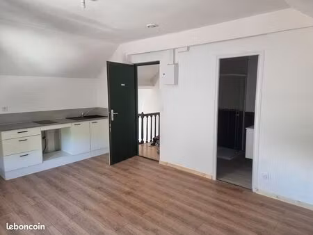 studio rénové de 23 m² – châlette-sur-loing (700m gare montargis)
