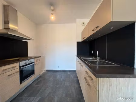 appartement t3  rdc  la riche
