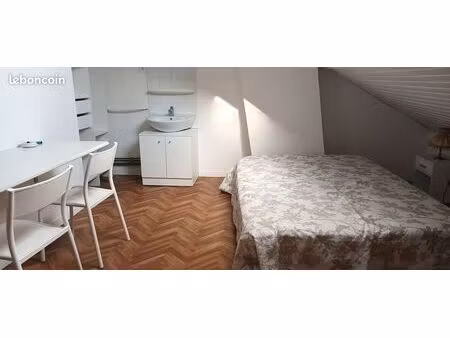studio meuble
