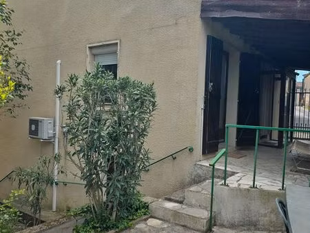 villa 4 pièces 92 m²