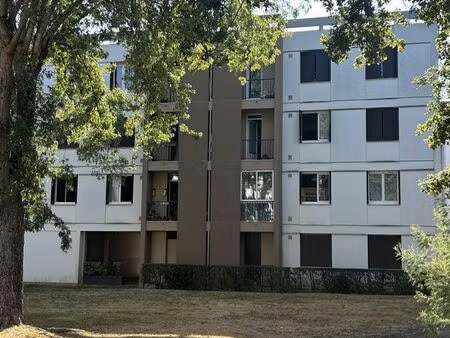 appartement 4 pièces 94 m²