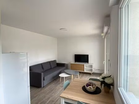 appartement t2 de 44 m² – terrasse plein sud – saint-marc-sur-mer