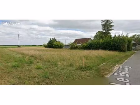 terrain 1582 m² saint-hilaire-sur-puiseaux