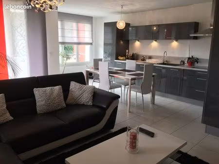 appartement 3 pièces avec balcon et garage