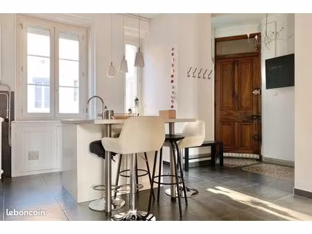 bel appartement haussmannien grenoble centre-ville gare