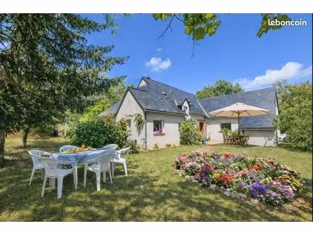 maison/villa traditionnelle 9 pièces 187m2