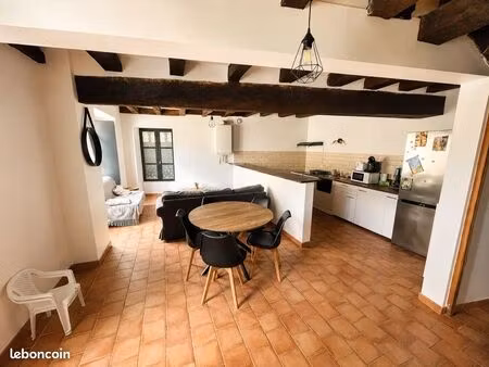 appartement t3 meublé de 83 m²