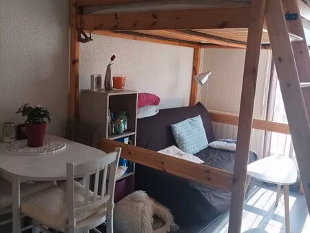 studio 1 pièce 22 m²