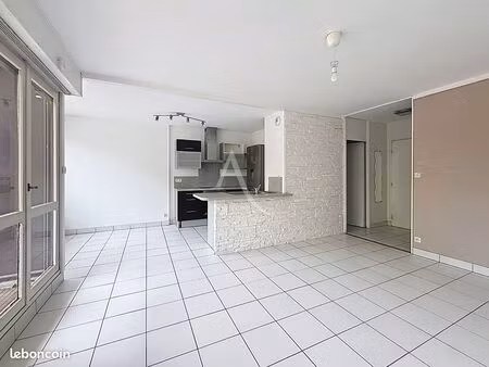 appartement 2 pièces 50 m²