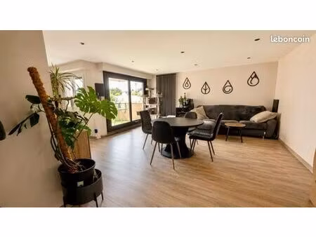 très bel appartement t4 de 88m2 meublé