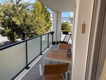 appartement 3 pièces 56 m²