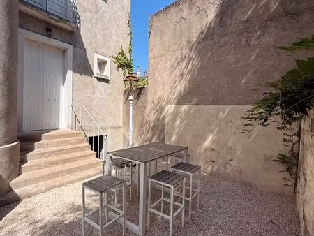 appartement t2 quartier prébendes + cour toutes charges comprises
