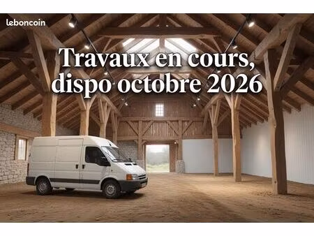 local de stockage 100 m² fermé — idéal artisan ou entreprise