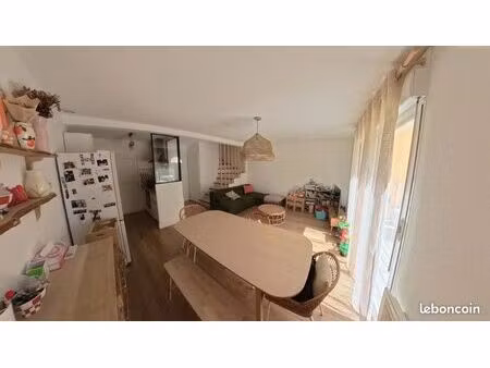 maison 4 pièces avec terrasse  garage et parking – centre de grabels