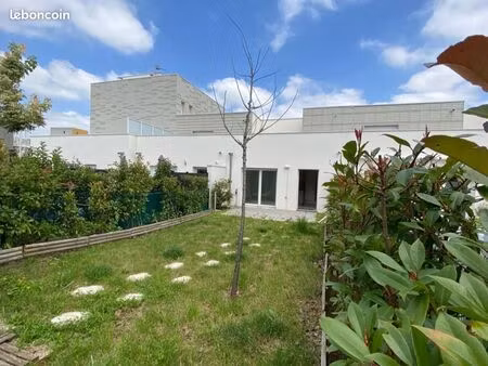 maison de ville 3 pièces 73 m²