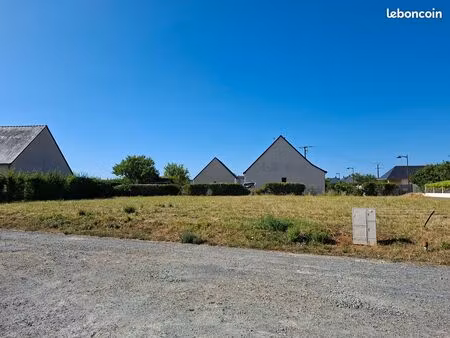 terrain 789 m² vernantes